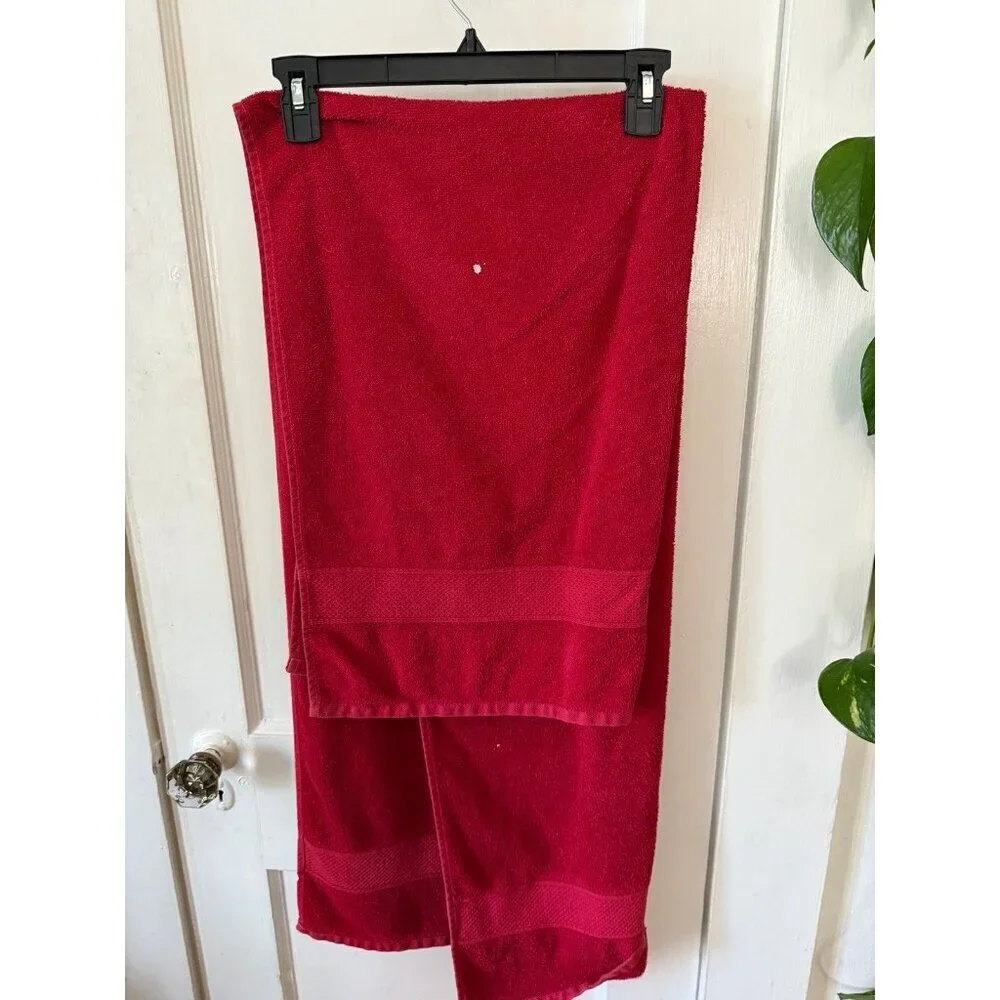 Apollo Towel red singular bath towel
